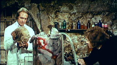 Le bossu de la morgue