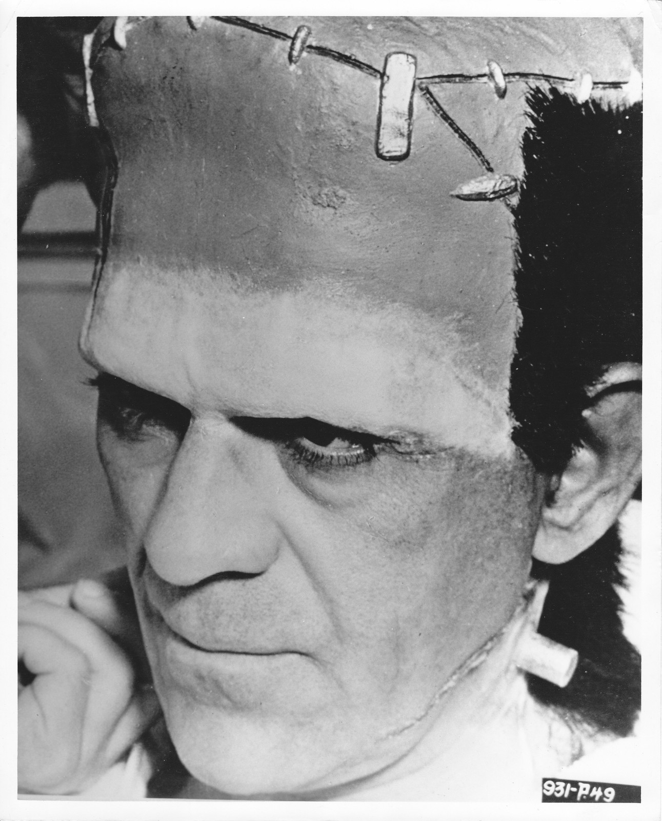 "Le fils de Frankenstein" (application du maquillage)