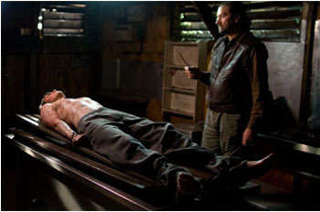 PINHEAD dans LE LIVRE DE SANG de John Harrison ! (suite ci-dessous)