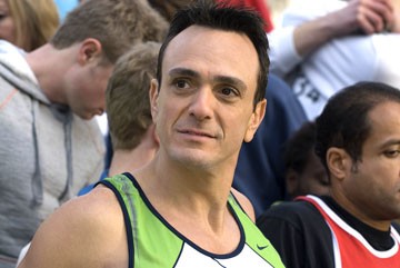 Hank Azaria (notre photo, dans "Run, fat boy, run") incarnera le tout-puissant Pharaon égyptien Kah Mun Rah dans "Night at the Museum 2 : Escape from the Smithsonian", qui sera distribué en salles le 22 mai 2009.