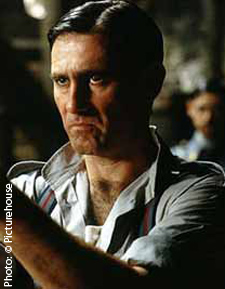 Sergi Lopez tourne un film fantastique à Paris la semaine prochaine, sous la direction de François Ozon (suite ci-dessous)