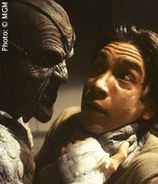 Justin Long a rejoint Alison Lohman au casting de "Drag me to Hell" de Sam Raimi. On aura pu apprécier ce jeune comédien dans "Jeepers Creepers" (notre photo). Il interprétera le petit ami de l'héroïne.