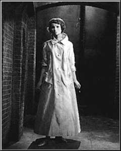 LES YEUX SANS VISAGE