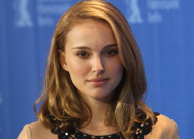 Natalie Portman héroine des "Hauts de Hurlevent" (suite ci-dessos)