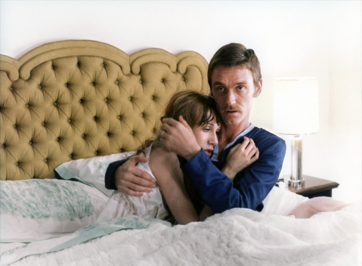 Daria Nicolodi et John Steiner dans "Les démons de la nuit"