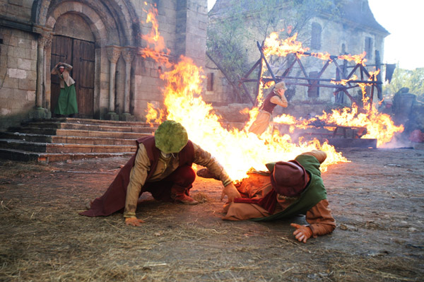 FIRE AND ICE : THE DRAGON CHRONICLES