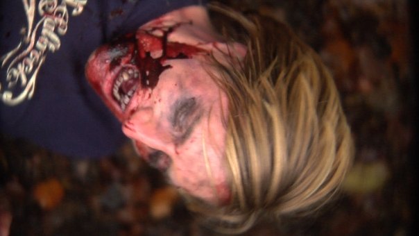 En postproduction, un nouveau film de zombie anglais : "Zombies of the Night" (voir ci-dessous)