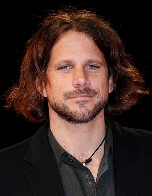 Douglas Buck ("Sisters") s'attaque à "The Broken Imago", une production Metaluna, qui se déroule sur une ile isolée où la Nature s'est retournée contre l'humanité via un virus provoquant d'horribles difformités chez ses victimes...