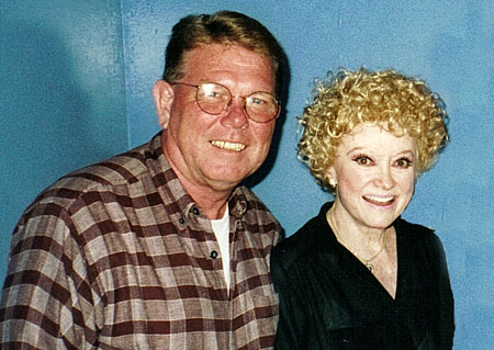 Le producteur indépendant Richard F.Brophy, auquel on doit notamment la comédie d'horreur "Boneyard" en 1991, est décédé le 30 mai dernier à Los Angeles, après une longue bataille contre le cancer du poumon (suite ci-dessous)