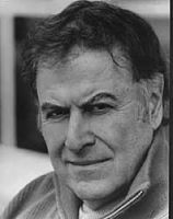 Le producteur Sandy Howard est décédé le 16 mai dernier  à l'âge de 81 ans de suites de la maladie d'Alzeihmer (suite ci-dessous)