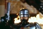 A l'heure où les remakes des classiques de la SF cinématographiques se multiplient, il serait question que ce soit Darren Aronofsky ("Requiem for A Dream") qui dirige le remake de "Robocop" qu'annonce la MGM...