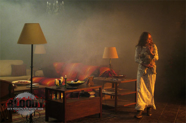 Le remake de "It's Alive", signé Josef Rusnak, où un couple espérant la venue de leur premier enfant se retrouve avec un bébé monstre sur les bras, doté de la fâcheuse manie de tuer quand il est effrayé, est en postproduction pour une sortie prochaine.