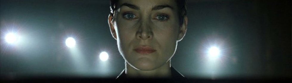 ....Les télespectateurs, horrifiés, découvrent des images auxquelles ils ne s'attendaient pas dans cette oeuvre inspiré des Vendredi 13 américains...(voir ci-dessous)