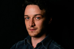 Les Britanniques James McAvoy (notre photo) et Emily Blunt  devraient tenir les rôles principaux de "Gnomeo and Juliet", l'adaptation de Shakespeare en film d'animation numérique, dirigé par Kelly Asbury.