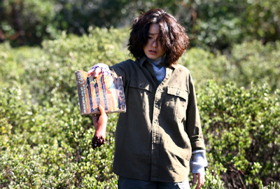 Dans le Sud-Coréen "CHAW", en pospproduction, un cochon sauvage mutant mangeur d'hommes (suite ci-dessous)