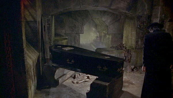 DRACULA ET LES FEMMES