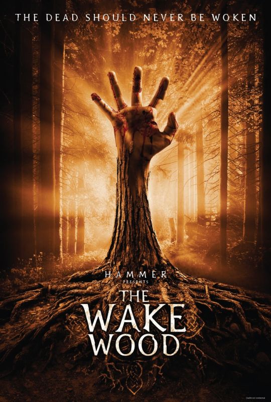 En tournage en Irlande, "The Wake Wood" est le premier film destiné aux salles de cinéma de la Hammer depuis "Une fille pour le diable" en 1976 ! (suite ci-dessous)