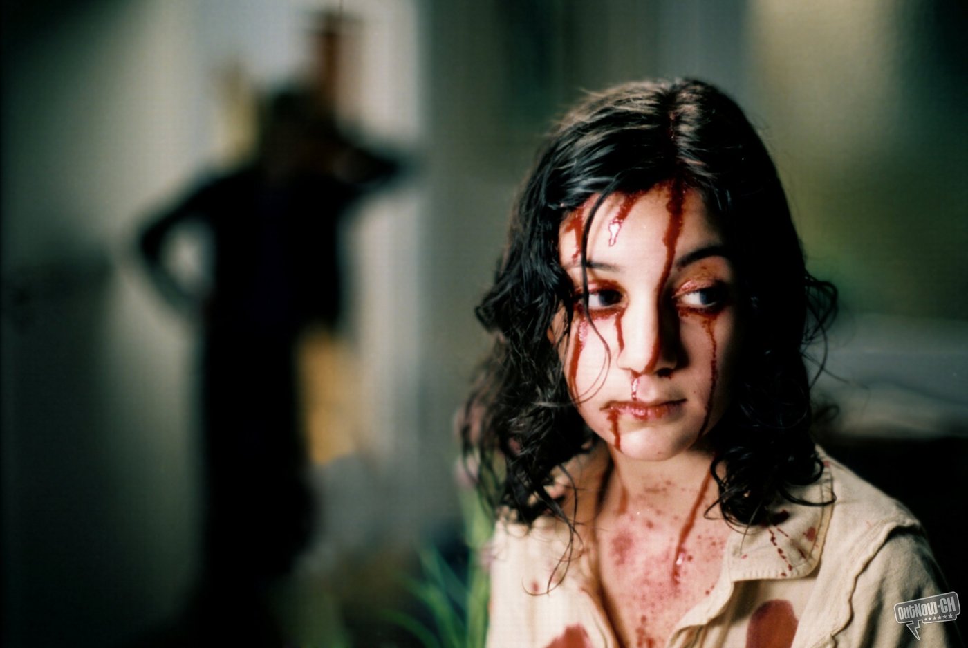 C'est finalement le réalisateur de "Cloverfield", Matt Reeves,qui va adapter et diriger le remake du suédois "Let the Right One In" pour la Hammer (suite ci-dessous)