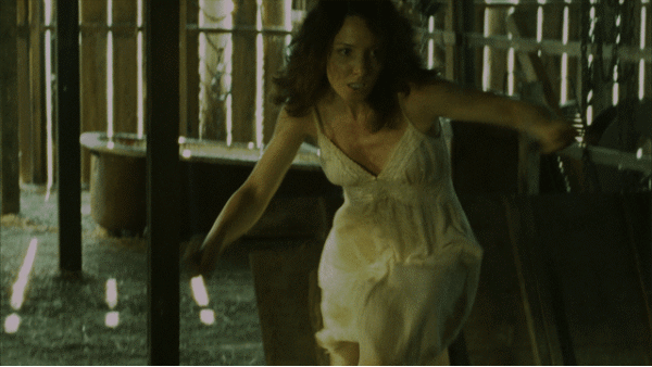 Un jeu cruel, avec pour issue la mort,  pour l'"héroine de "Keepsake", nouveau film d'horreur de Paul Moore (suite ci-dessus)