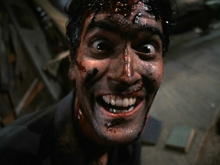Contrairement aux rumeurs circulant à ce sujet, Bruce Campbell nie que le remake, ou la suite, de "Evil Dead" se fasse rapidement, Sam Raimi venant de signer pour deux autres séquelles de "Spider-Man".... A suivre !