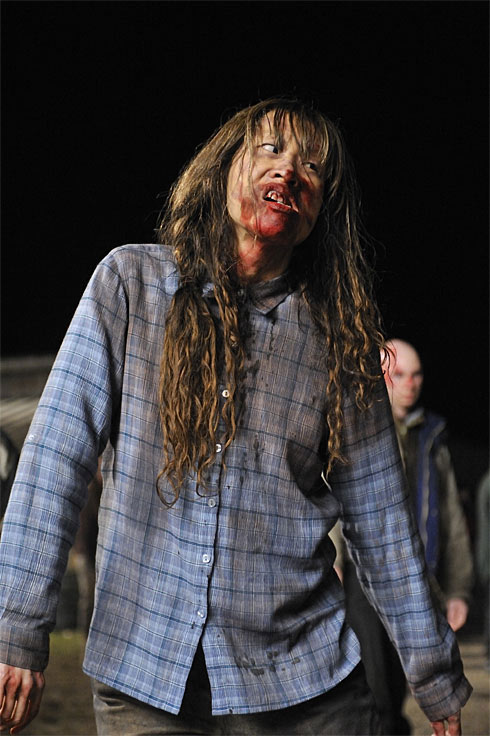 Une nouvelle photo du dernier George A. Romero, qui devait s'intituler "Island of the Dead", mais dont le titre définitif n'a pas encore été trouvé. Ce qui n'a nullement empêché le film de se tourner....