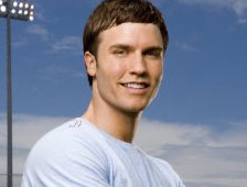 Scott Porter dans "Flash" ? (voir ci-dessous)