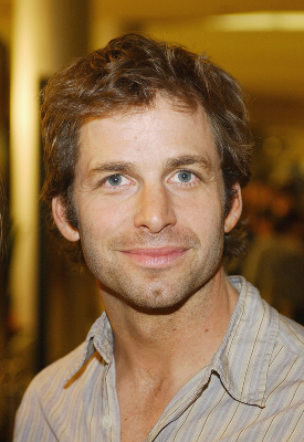 Après "Guardians of Ga'Hole", le film d'animation sur lequel il travaille actuellement, le prochain  Zack Snyder, "Sucker Punch", sera un film d'action au budget de 85M$  (suite ci-dessous)