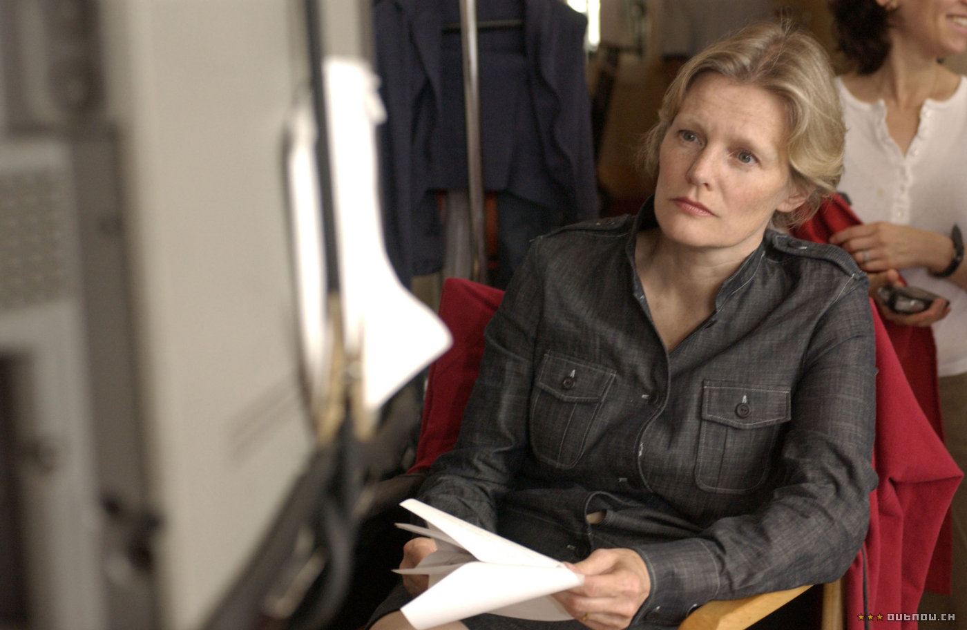 de chambre d'être une vampire. Mais cela ne relèverait-il pas du pur fantasme ? Une oeuvre dans la lignée du "Carmilla" de Sheridan Le Fanu et autres The Woods de Lucky McKee (ci-dessus : la réalisatrice, Mary Harron)