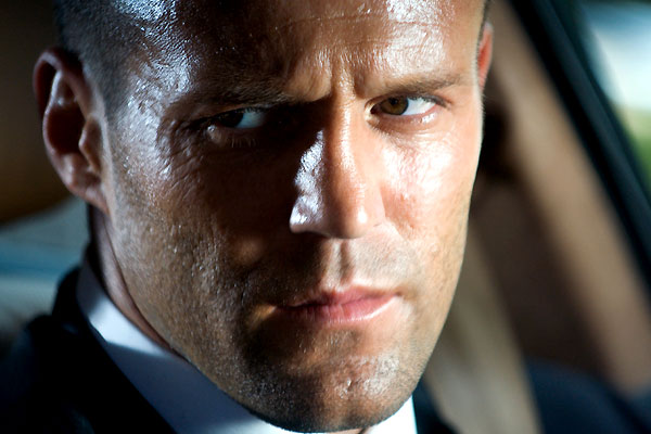 Jason Statham incarne, aux côtés de Paddy Considine (The Bourne Ultimatum) un flic sans compris dans "Blitz" d'Elliott Lester , adaptation par Nathan Parker (Moon) du best-seller éponyme de Ken Bruen....