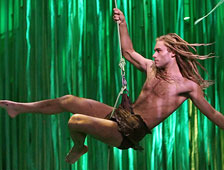 Le nouveau "Tarzan" dont Stuart Beattie (30 jours de nuit, Pirates des Caraïbes) rédige le scénario pour Stephen Sommers ne sera pas, on le sait, contemporain, à l'instar de "Greystoke" (suite ci-dessous).