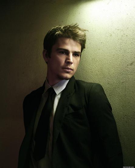  Josh Harnett sera la vedette de "Gunslinger", un western futuriste (§suite ci-dessous)