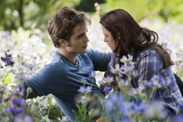Robert Pattinson  et Kristen Stewart