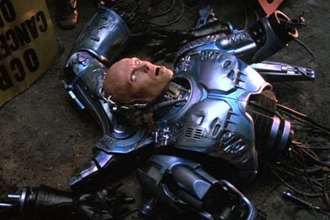 Deux ans après qu'il ait été annoncé, le projet de remake de "Robocop" est toujours d'actualité à la MGM (voir ci-dessous)