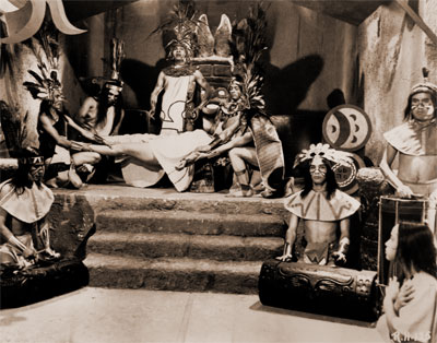 La Momia Azteca contra el robot humano (1958)