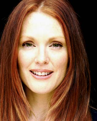 ....Parmi les projets de Julianne Moore figure l'aventure familiale fantastique Nicholas North du Finlandais Antti Jokinen, auteur du thriller "The Resident" de la Hammer, avec Christopher Lee.