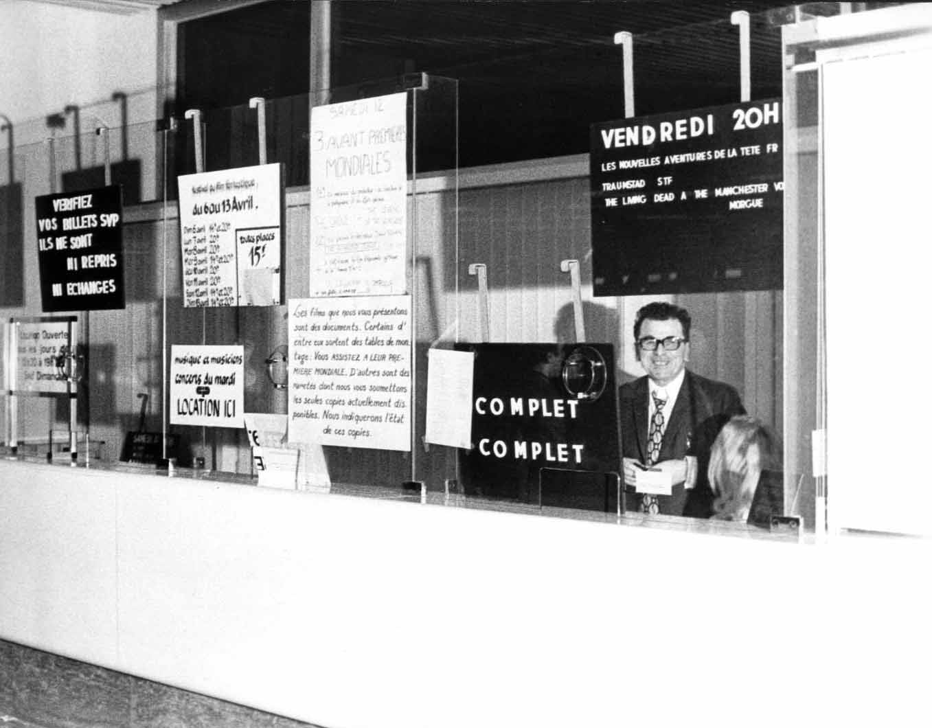 Le Palais des Congrès complet ! (1975)