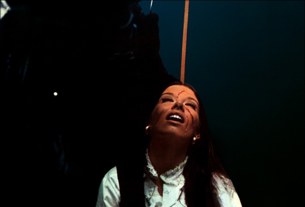 L'oiseau au plumage de cristal (1970)