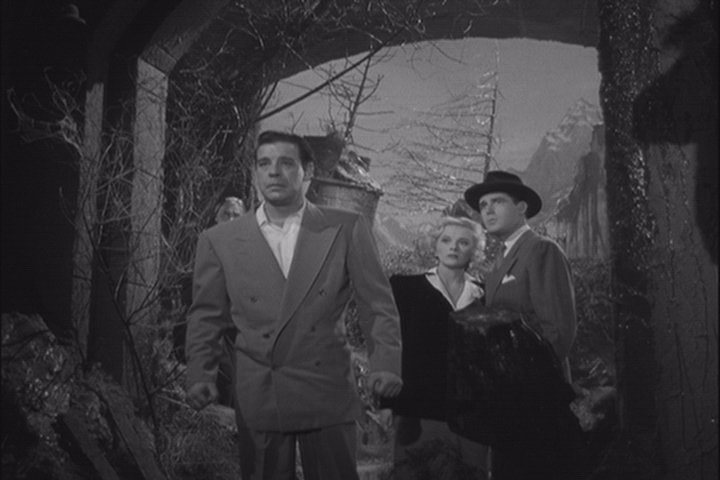 FRANKENSTEIN RENCONTRE LE LOUP-GAROU
