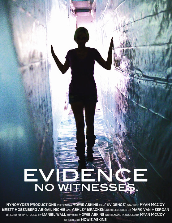 EVIDENCE, un nouveau thriller d'horreur sur le principe de "Paranormal Activity" (voir ci-dessous).