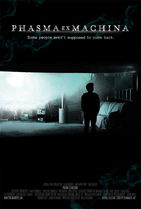 Connu sous le titre de "Phasma ex Machina", le film écrit et réalisé par le nouveau venu Matt Osterman a été rebaptisé "Ghost from the Machine".... (voir ci-dessous)