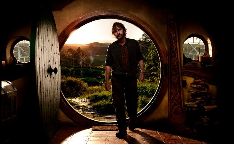 La Ière partie de la préquelle du "Seigneur des Anneaux", "Biilbo le Hobbit", sortira en France le 12 décembre 2012.  Voir preview sur ce film dans le numéro de juin de l'E.F.