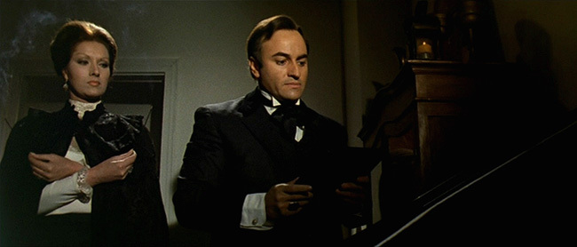 La venganza de la momia (1973). Réal.: Carlos Aured. Scen.: Paul Naschy.