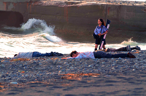 Des zombies femelles dans "Schoolgirl Apocalypse !" (voir ci-dessous)