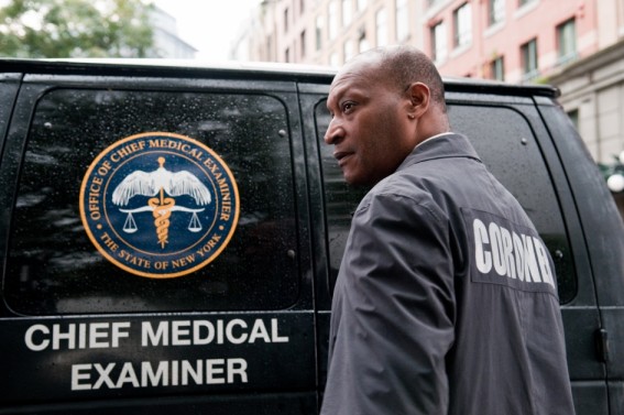 La vedette des films d'horreur Tony Todd va réaliser son premier film : CATALYTIC...  (voir ci-dessous)