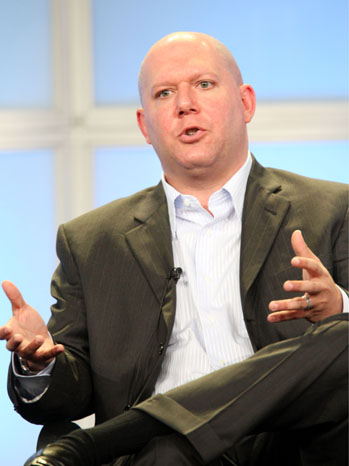 Marc Guggenheim ("Green Lantern", "The Flash") a été choisi pour écrire le script de "Times Zone", une aventure sur le thème du voyage dans le temps que Mark Gordon ("Source Code") va produire pour Disney....  (suite ci-dessous)