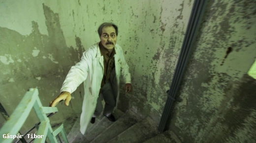 Sherlock Holmes nevében