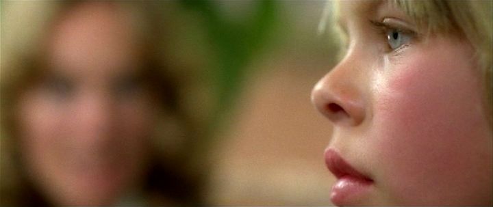 LA MAISON PRES DU CIMETIERRE