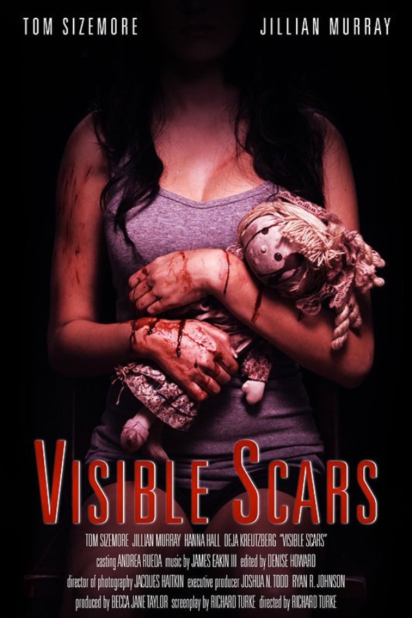 Imaginé et dirigé par Richard Turke, le thriller fantastico-horrifique "Visible Scars" a pour vedette la belle Jillian Murray (The Graves), aux côtés de  Tom Sizemore (Heat) et Hannah Hall (Forrest Gump)... (voir ci-dessous)