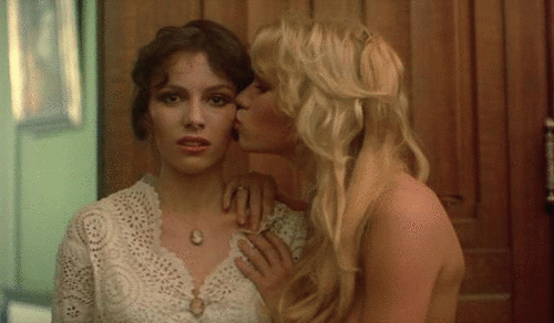 R.I.P. Franca Mai (à gauche, dans "Fascination" de Jean Rollin) 1959-2012 (voir ci-dessous)