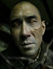 Co-signé par les nouveaux venus Derek Lee et Clif Prowse, le canadien "Ends of the Earth" est un documenteur mêlant thriller et action (voir ci-dessous)